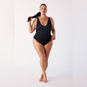 Londre the minimalist Black One-Piece Swimsuit XL